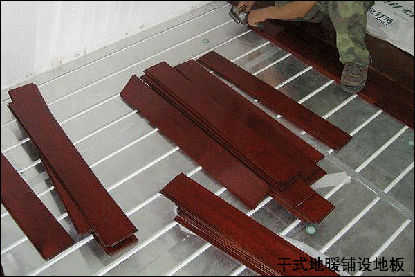 ��h��ʽ��ů���b