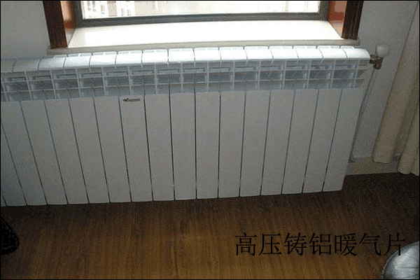 �߉��T�Xů��Ƭ