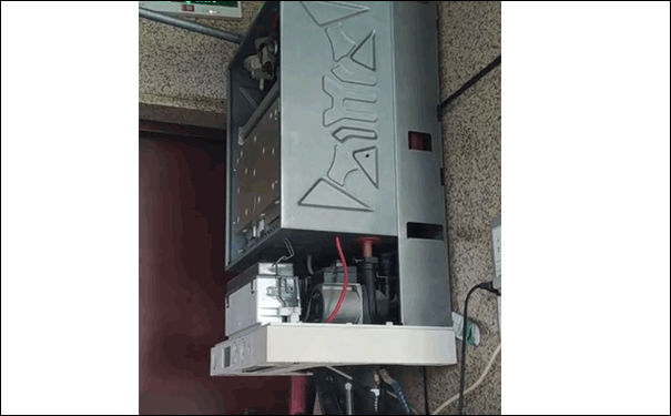 ��˹���ڒ�t�S��