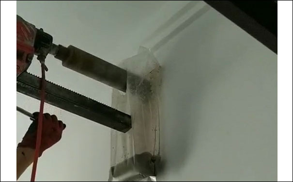 ů��Ƭ���b���