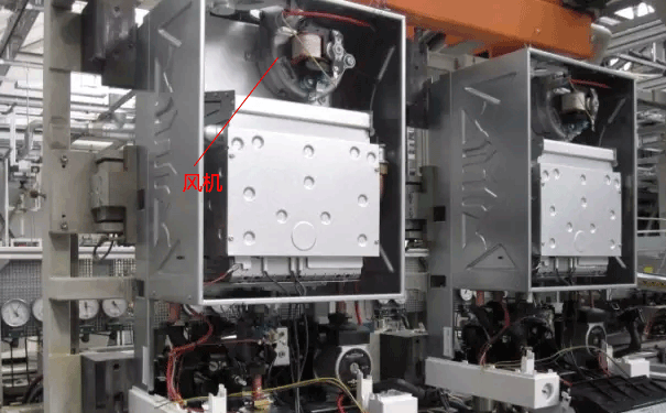 ��˹���ڒ�t�L(f��ng)�C(j��)